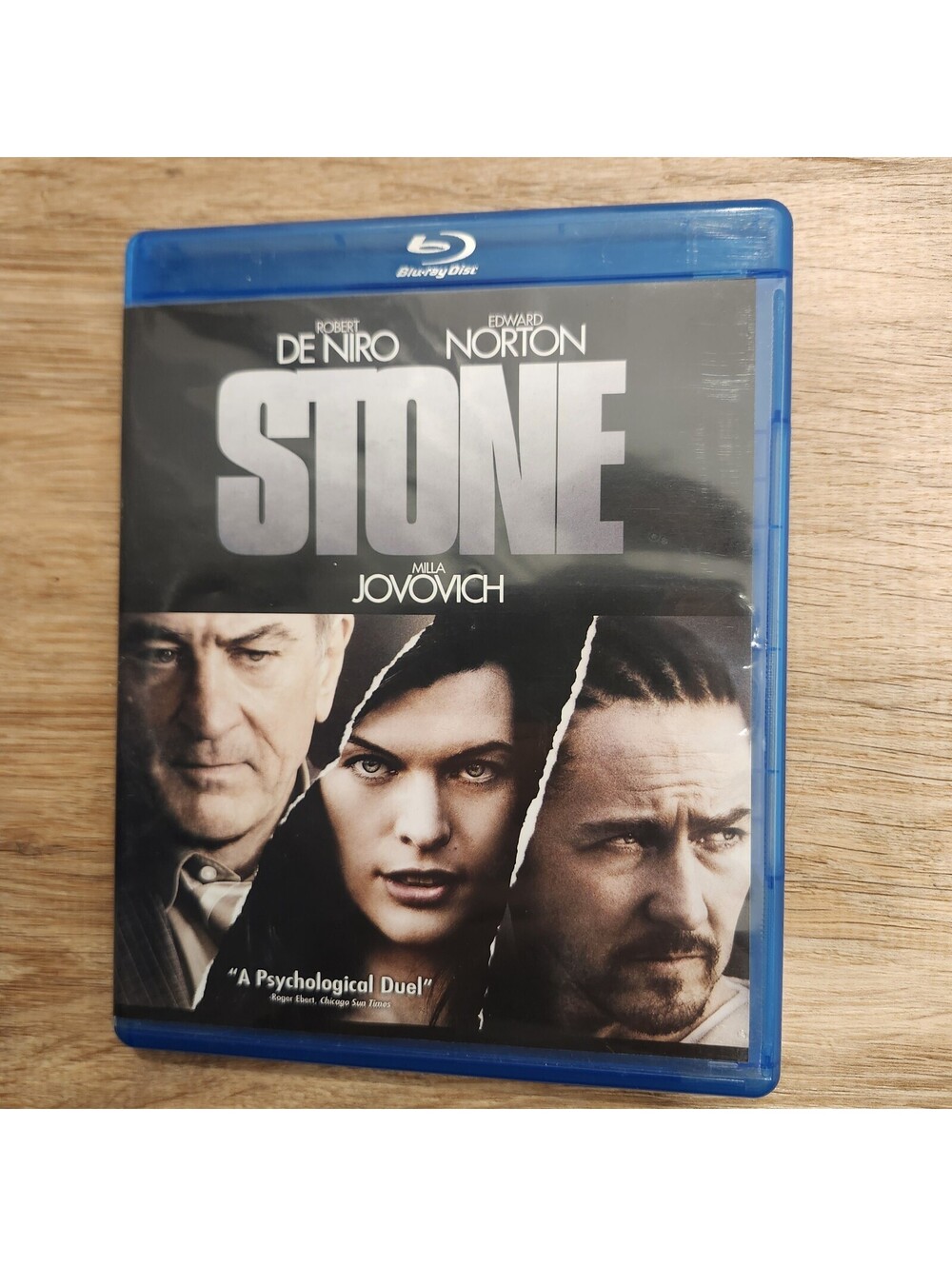 Stone (Blu-ray, 2010)